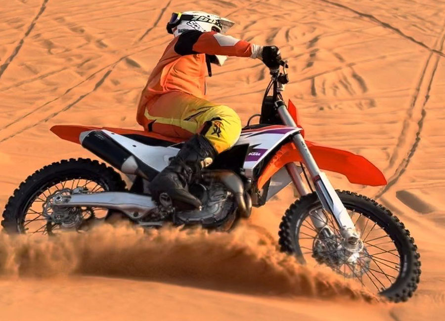 8-de-dubai-motocross-bike-verleih-big-red-vae
