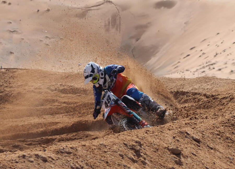 15-it-enduro-dirt-bike-mx-motocross-pista-al-badayer-dubai
